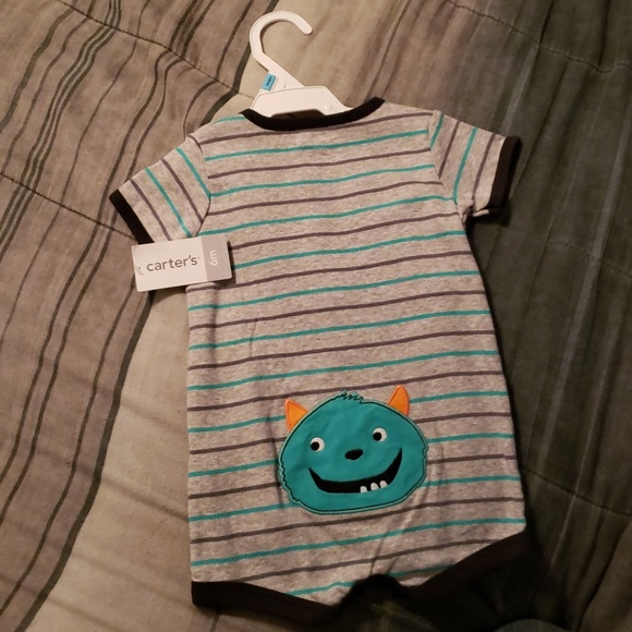 Carter's onesies - Picture 3 of 5